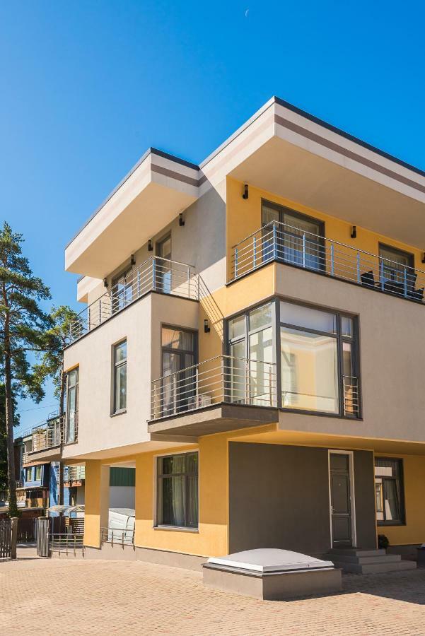 Black Pearl Apartments Jūrkalne Eksteriør bilde