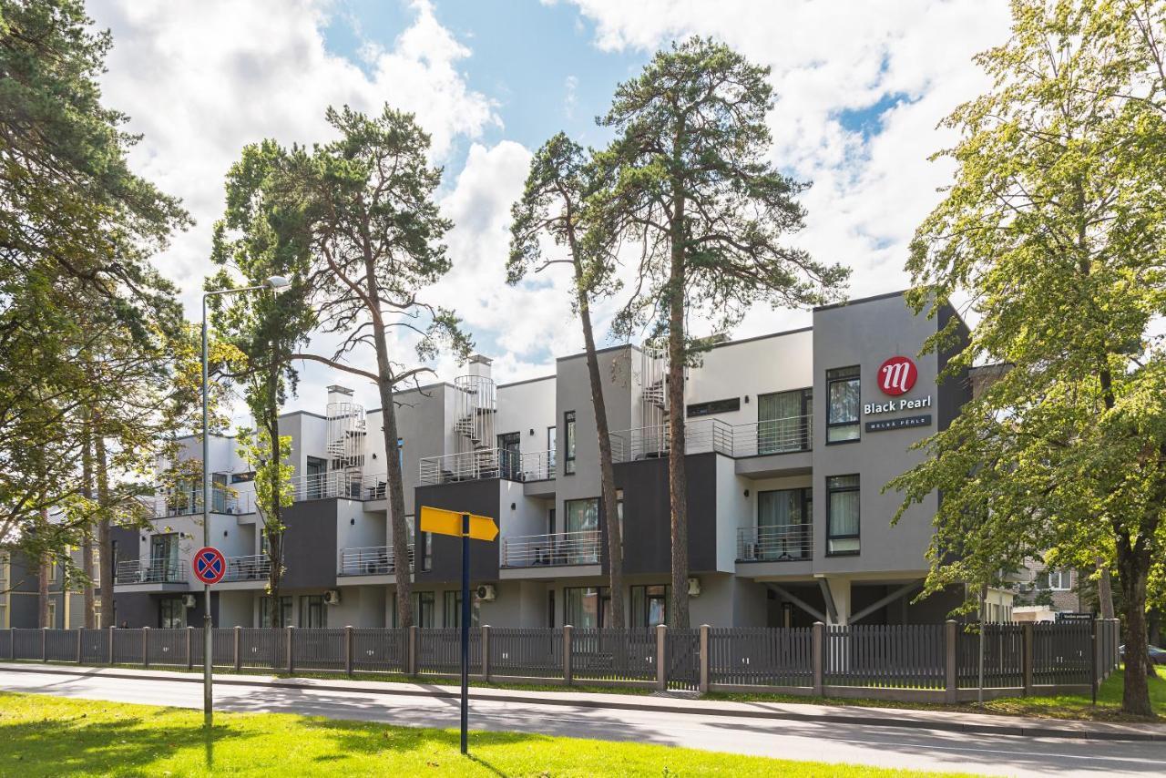 Black Pearl Apartments Jūrkalne Eksteriør bilde